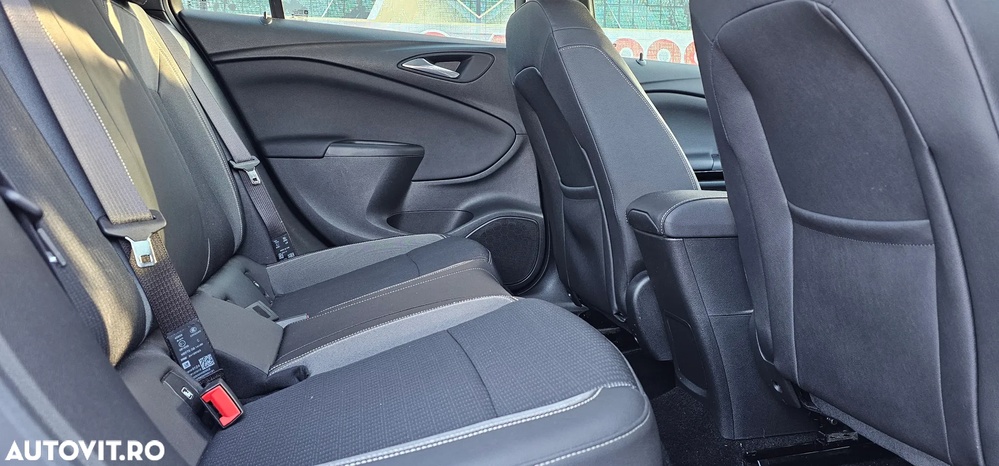 Opel Astra Sport Tourer 1.5 Start/Stop Elegance - 11