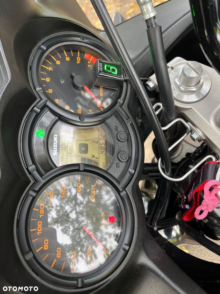 Suzuki V-STROM - 23