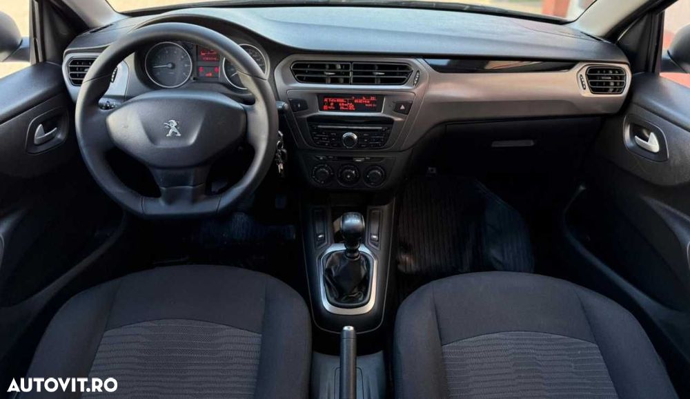 Peugeot 301 - 19