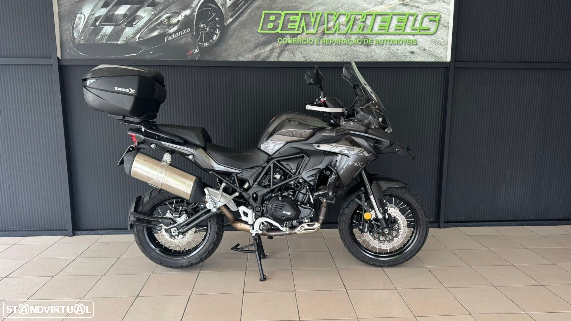 Benelli TRK 502 X - 4