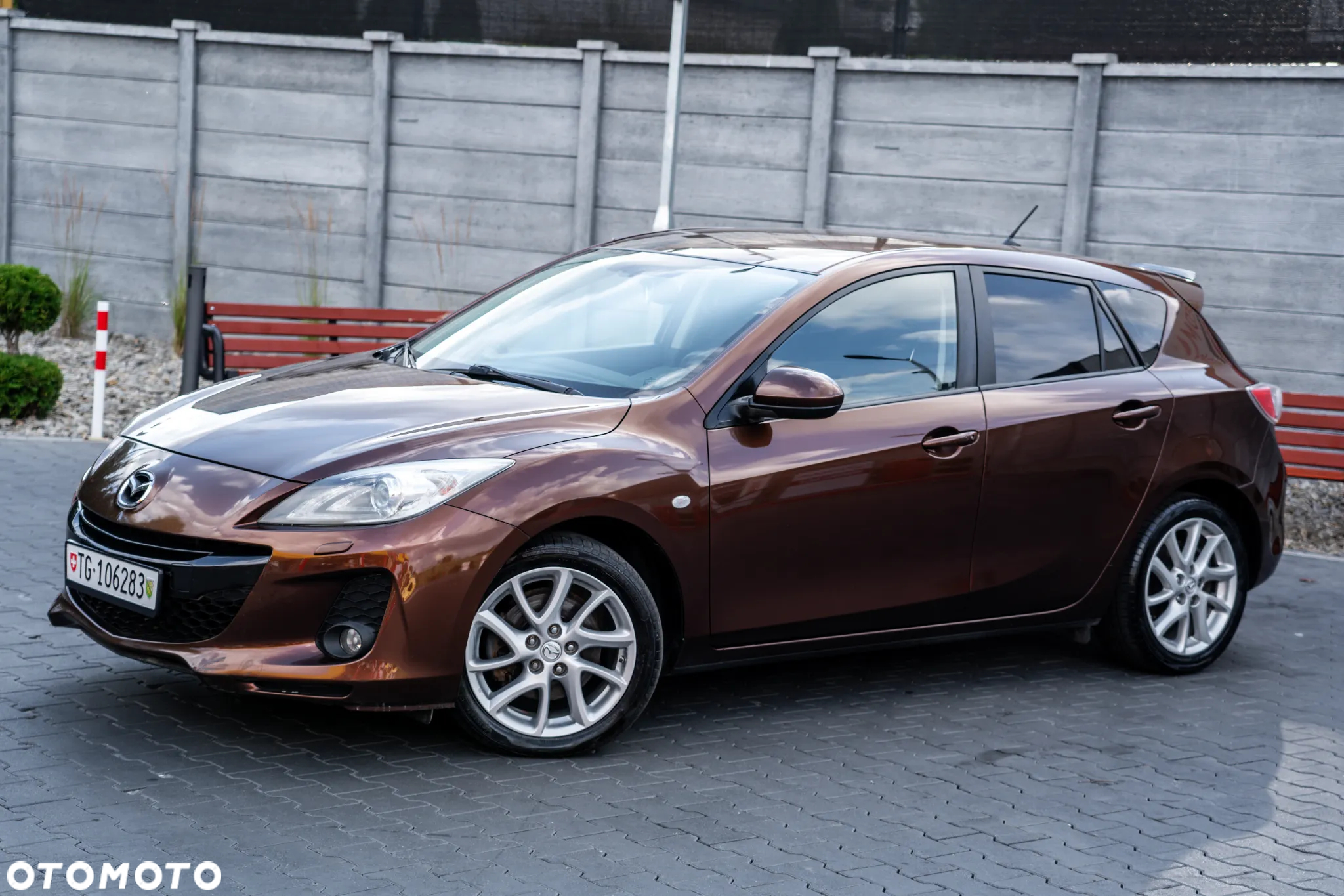 Mazda 3 2.0 MZR DISI Sports-Line - 3
