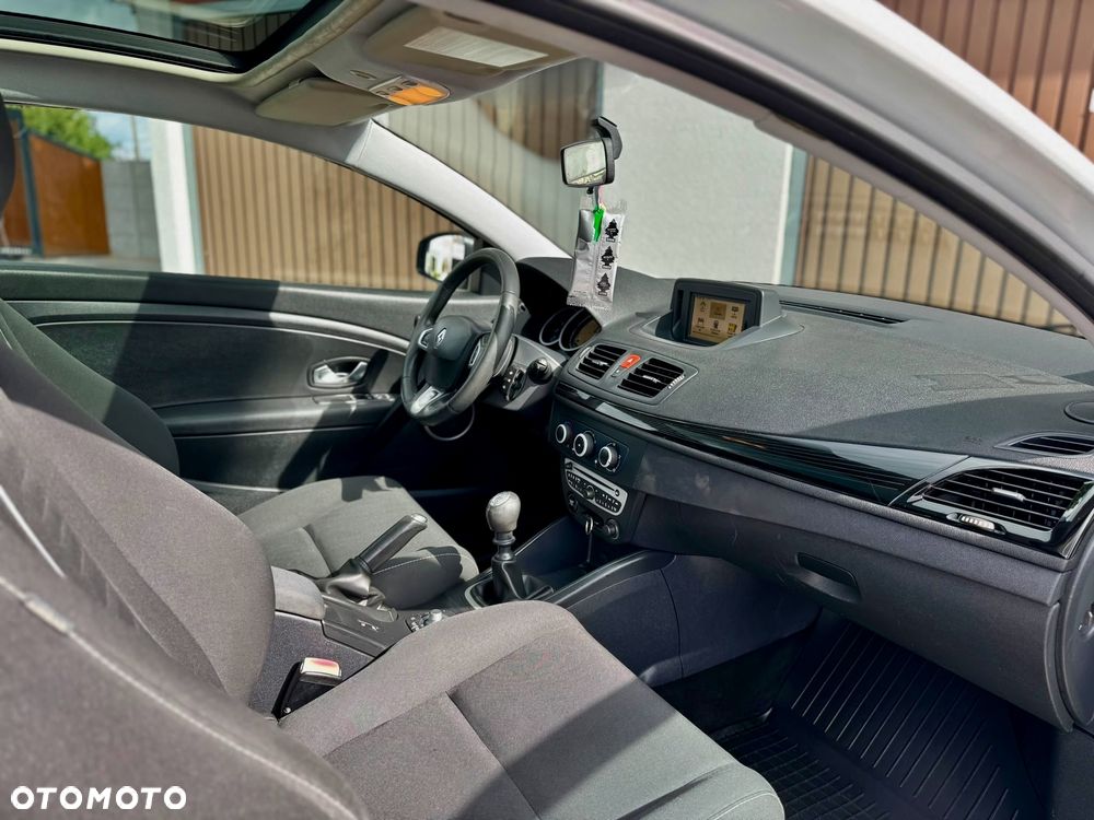 Renault Megane 1.5 dCi Color Edition - 10