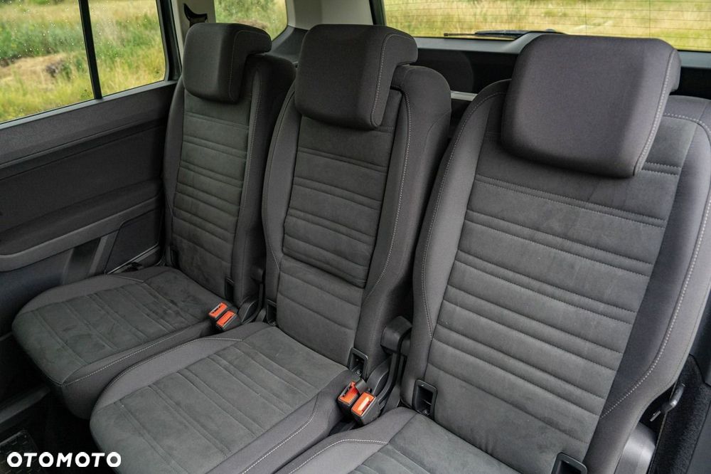 Volkswagen Touran 1.5 TSI EVO Comfortline Plus DSG - 25