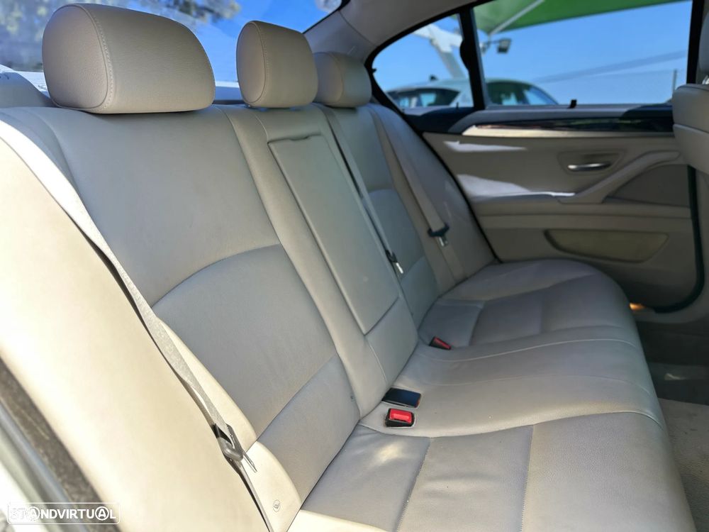 BMW 520 d Auto - 9