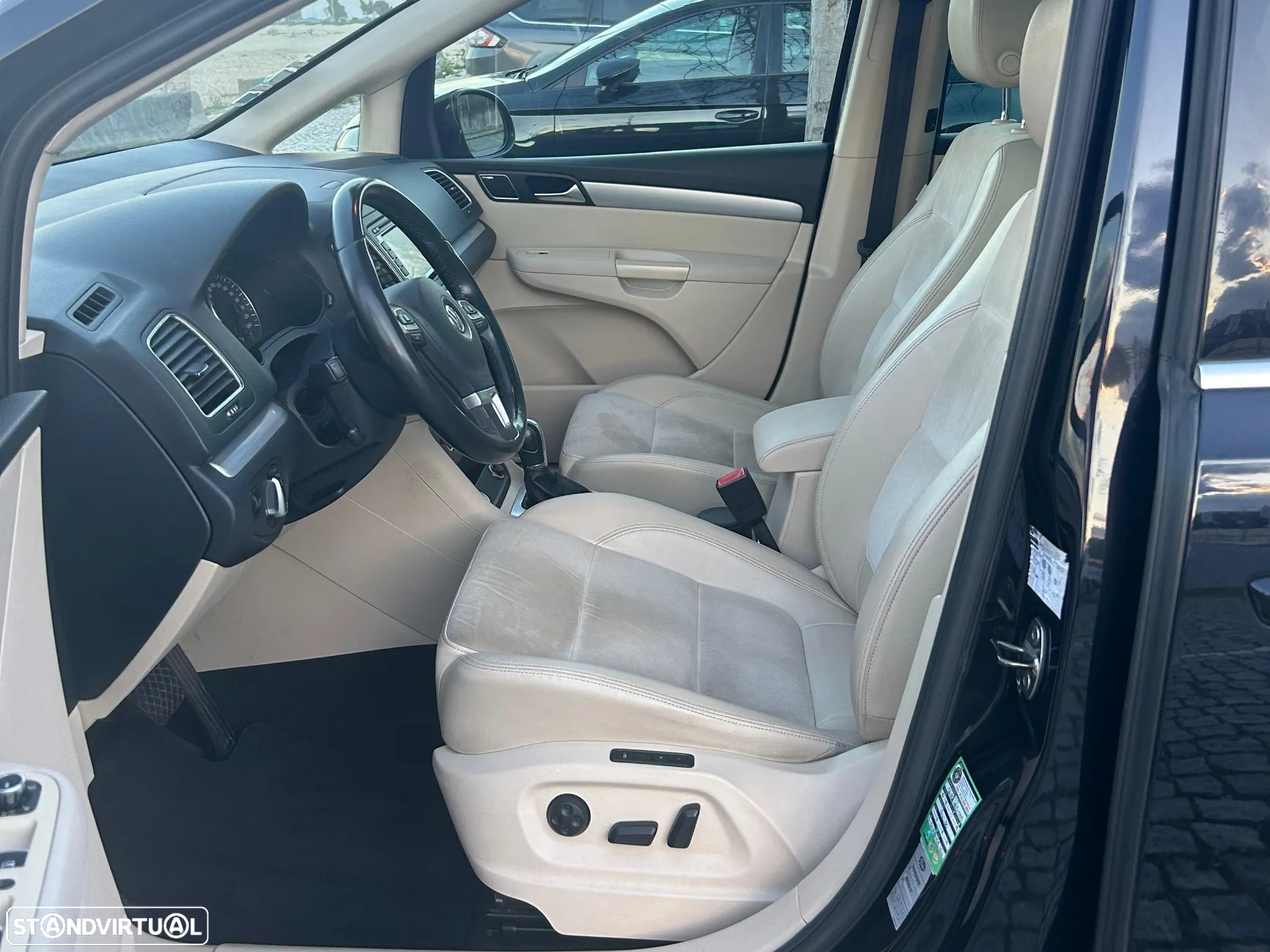 VW Sharan 2.0 TDI Highline DSG - 18