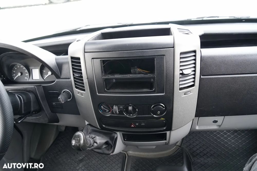 Mercedes-Benz SPRINTER 513 CDI / CUTIE DE VITEZE 4,4 m / MANUALĂ / DOUĂ CUTII - 26