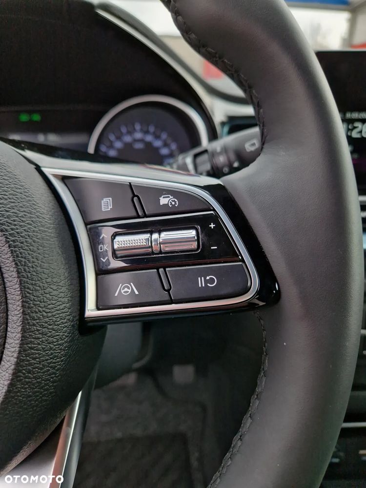 Kia XCeed 1.6 T-GDI Tribute DCT - 18