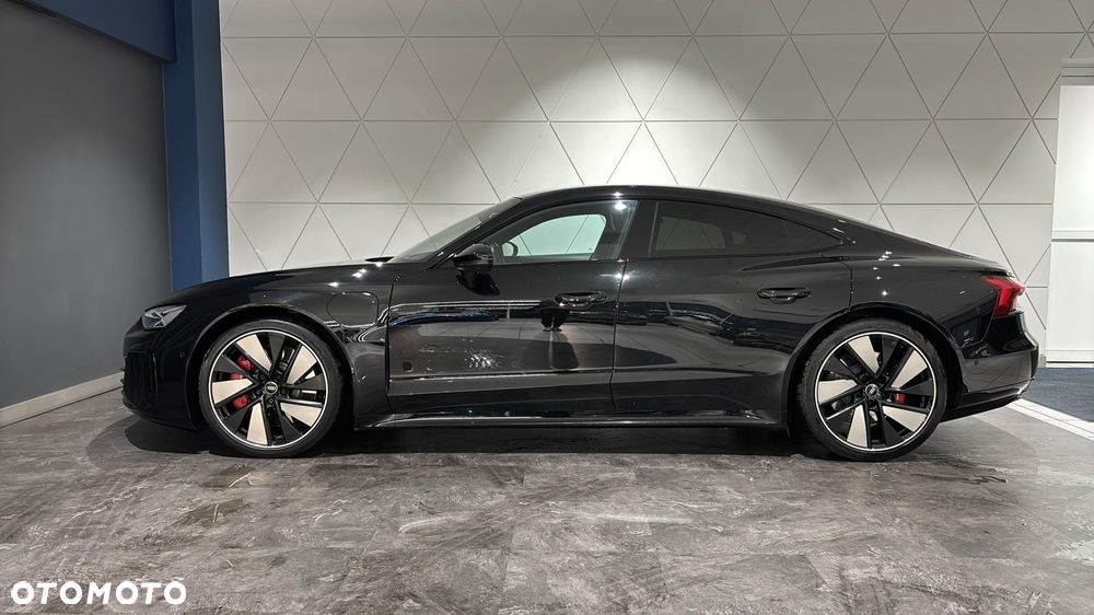 Audi e-tron GT - 2