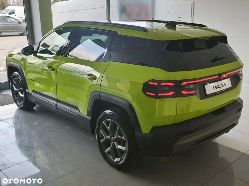 Jeep Compass 1.2 T3 mHEV First Edition FWD DCT - 8