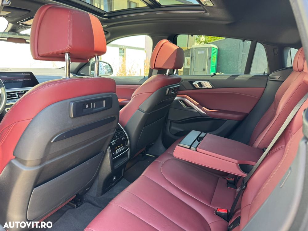 BMW X6 xDrive40i - 11