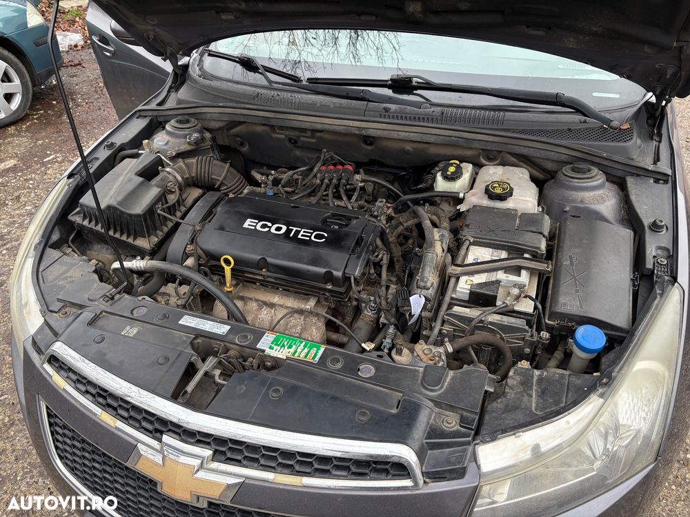 Chevrolet Cruze 1.6 Ecotec LS+ - 1