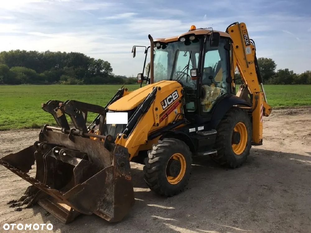 JCB 3CX, Widły do ​​palet,  rok 2011 - 8