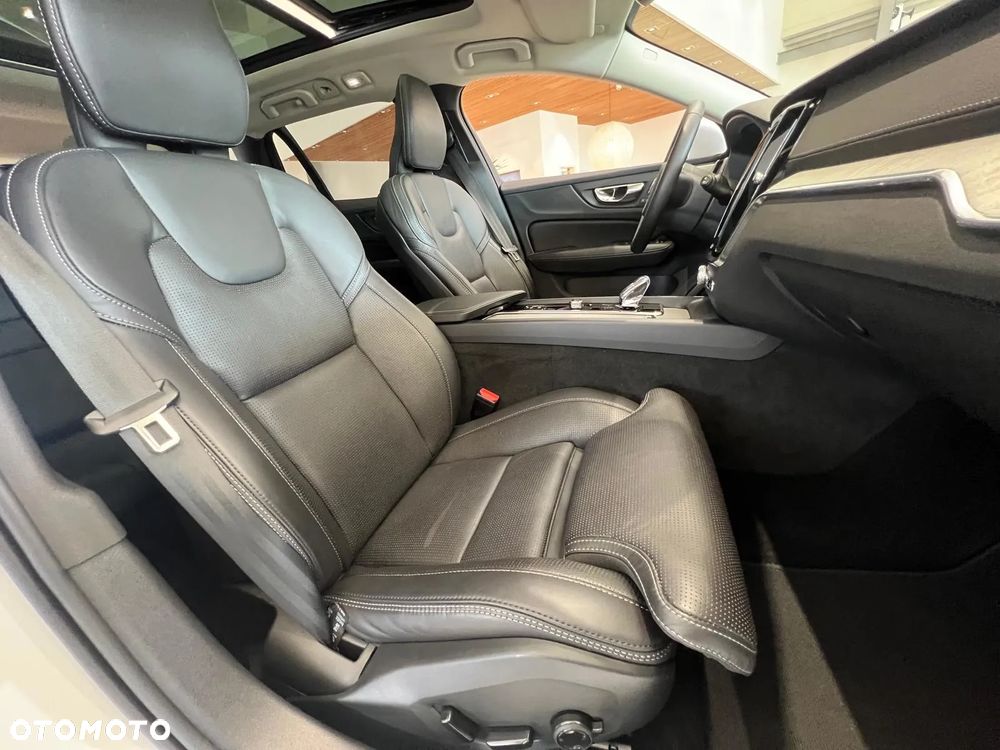 Volvo V60 - 16