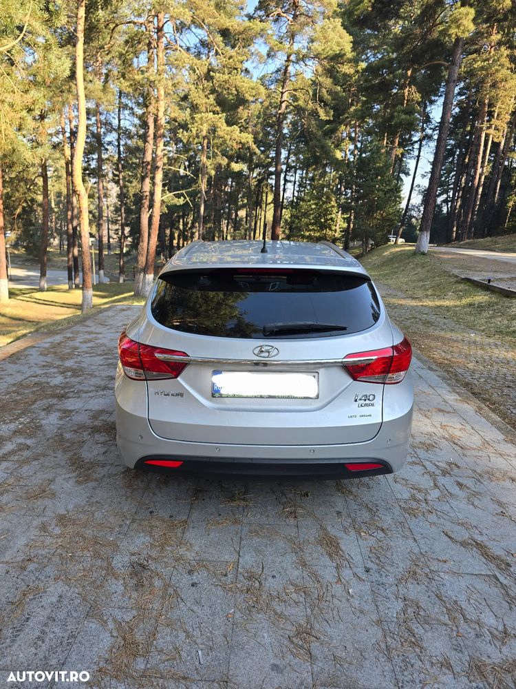 Hyundai i40 1.7 CRDI DPF Sedan Highway+ - 12