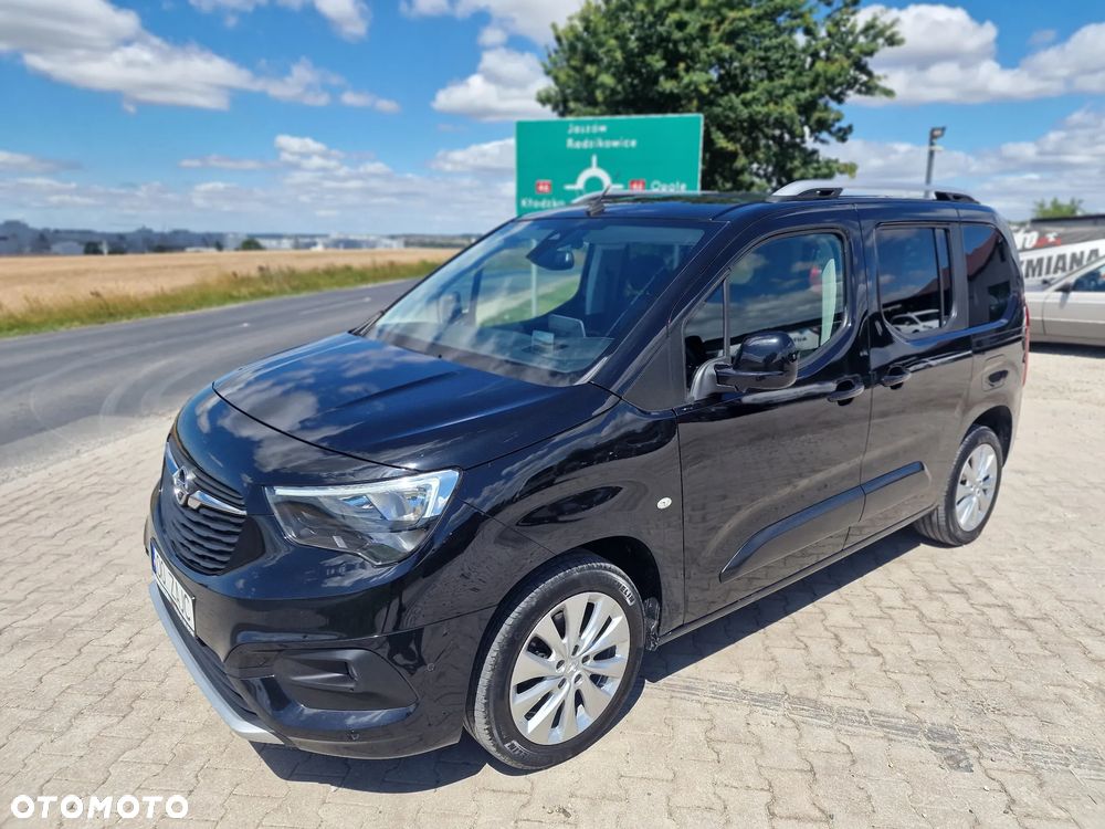 Opel Combo 1.5 D Automatik GS - 2