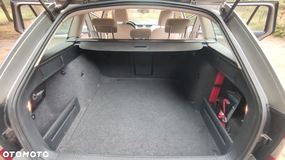 Skoda Octavia 2.0 TDI Elegance - 31