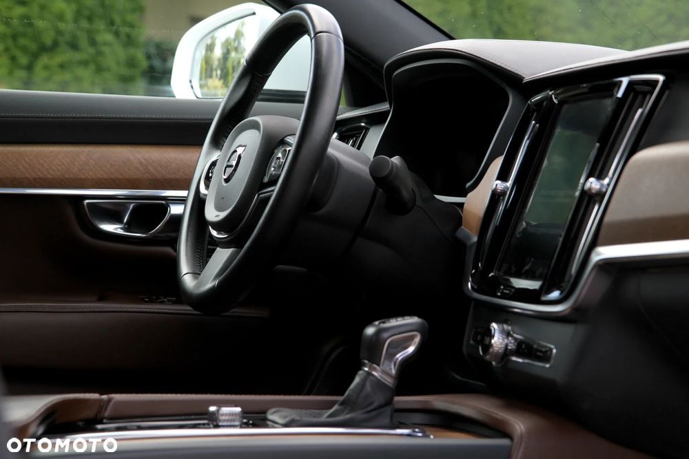 Volvo S90 D4 Inscription - 13