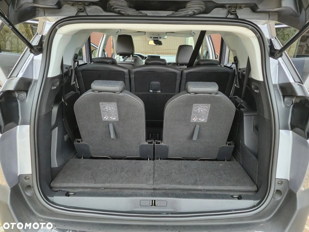 Peugeot 5008 1.2 PureTech Active S&S - 9
