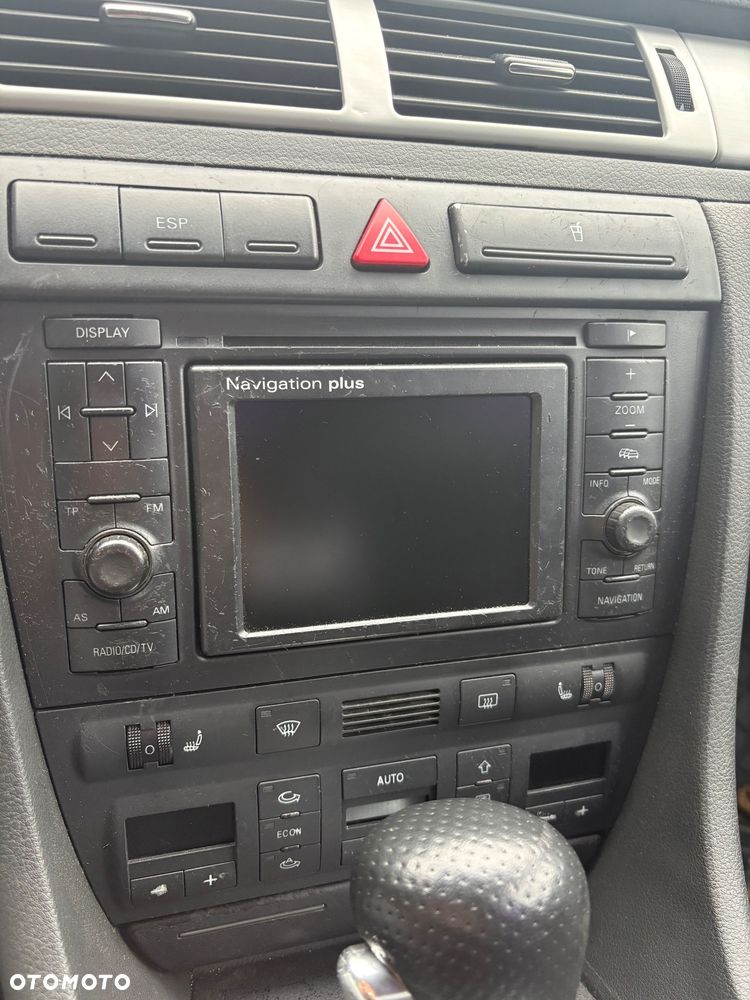 Audi A6 Avant 3.0 Multitronic - 9