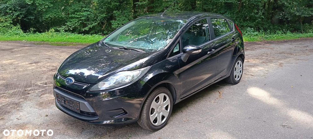 Ford Fiesta 1.25 Celebration - 1