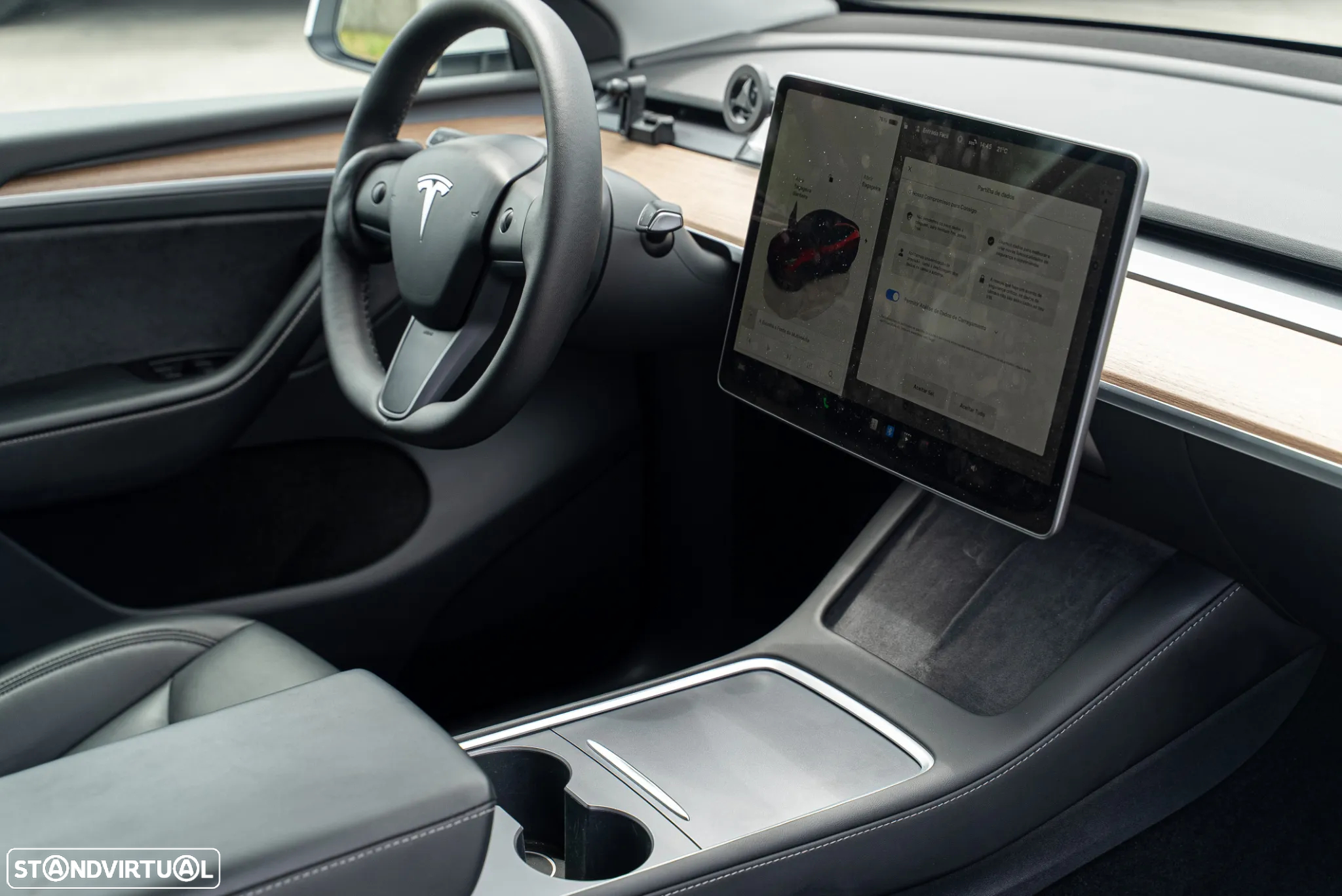 Tesla Model Y Performance Tração Integral - 13