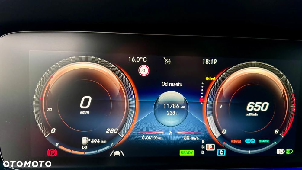 Mercedes-Benz Klasa E 220 d 4-Matic AMG - 32