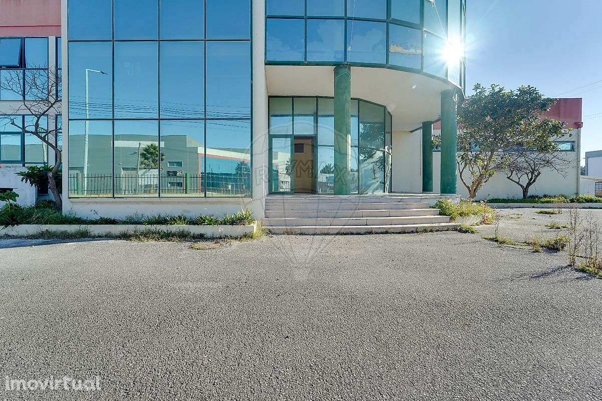 Armazém  para venda - Grande imagem: 3/38