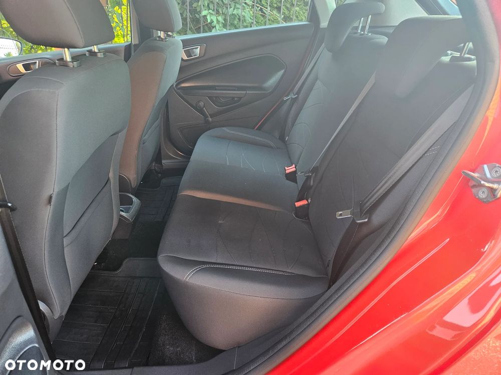 Ford Fiesta - 11