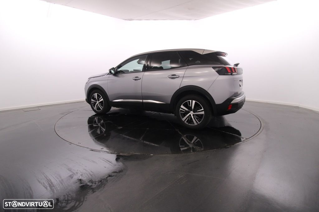 Peugeot 3008 1.5 BlueHDi Allure Pack EAT8 - 4