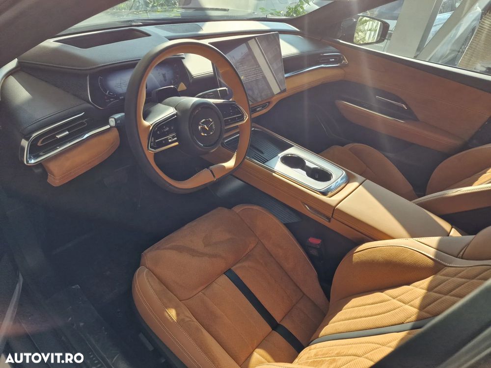 Mazda 6e EV Long Range Takumi Plus - 6