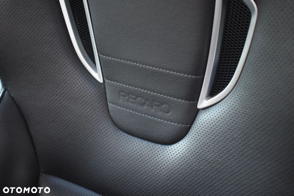Opel Insignia 2.8 T V6 OPC - 17