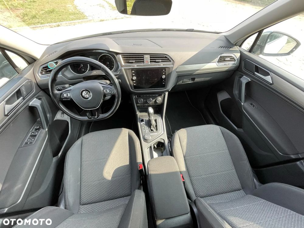 Volkswagen Tiguan Allspace 2.0 TDI 4Mot SCR Comfortline DSG 7os - 24
