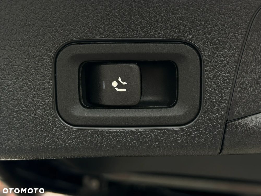 Mercedes-Benz GLB AMG 35 4-Matic - 19