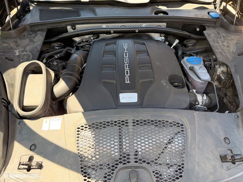 Porsche Macan S - 21