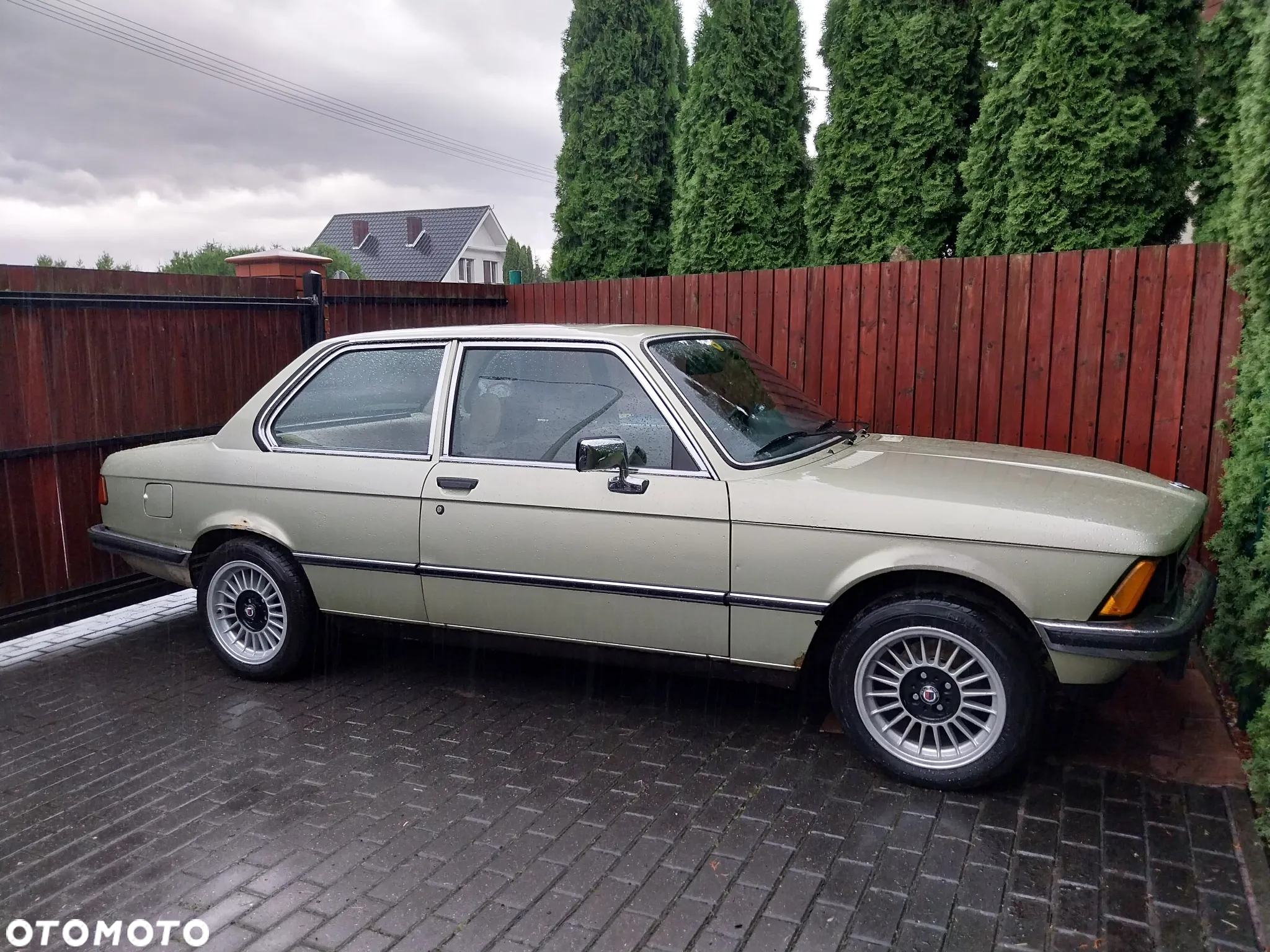 BMW Seria 3 320 - 10