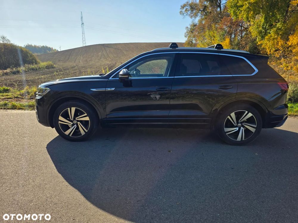 Volkswagen Touareg 2019 photo 3