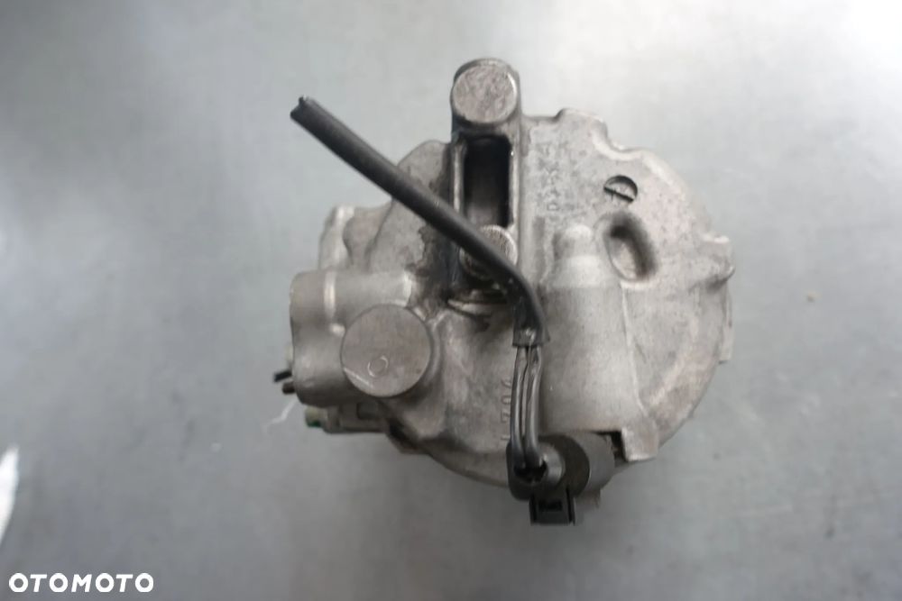 SPRĘŻARKA KLIMATYZACJI TOURAN I 09r. 2.0 TDI - 6