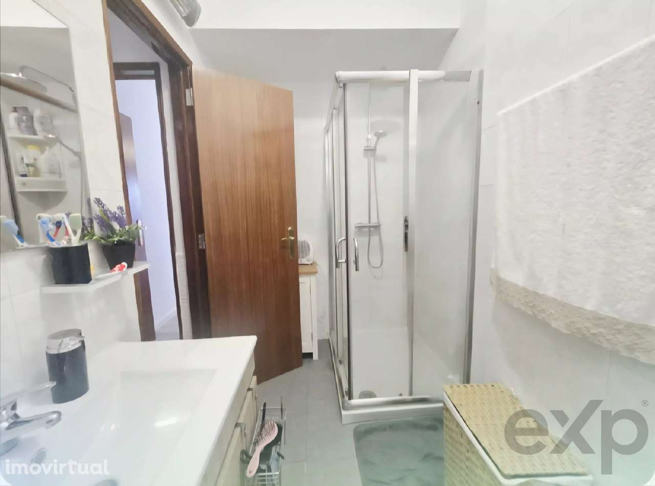 Apartamento T2 com elevador - Grande imagem: 3/13