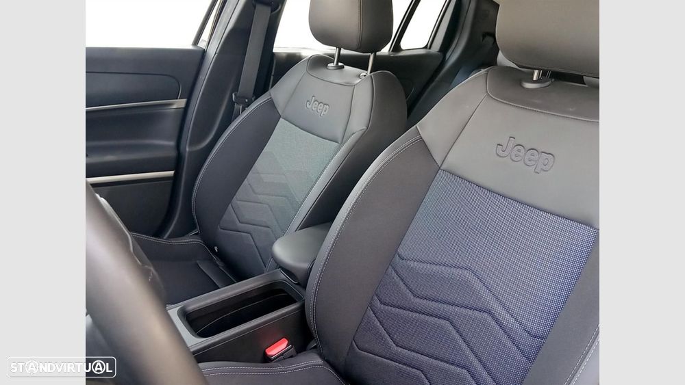 Jeep Avenger 1.2 TG Altitude - 13