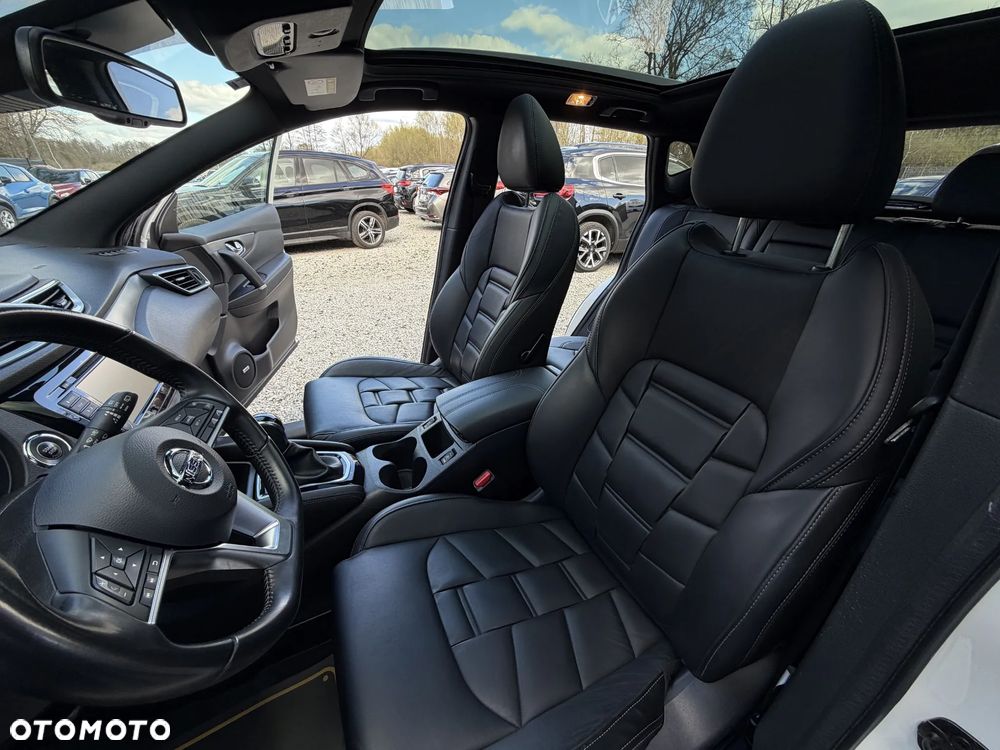 Nissan Qashqai 1.3 DIG-T Tekna+ DCT - 34