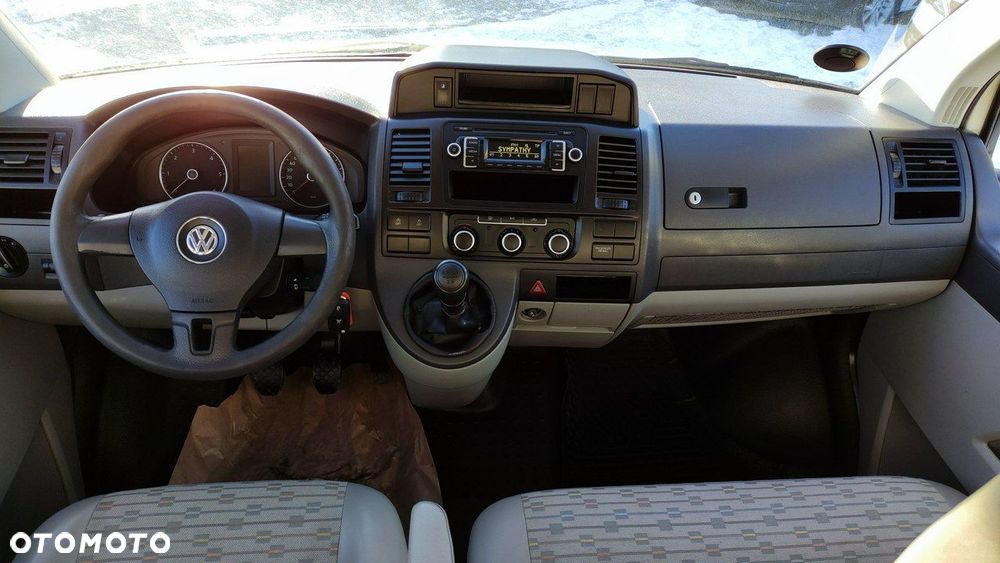 Volkswagen Transporter - 5