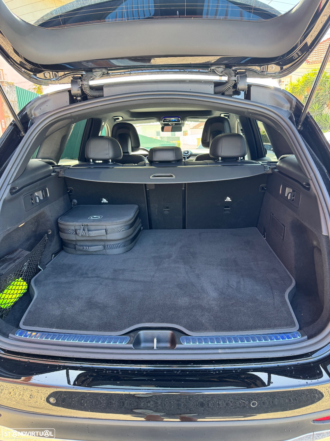 Mercedes-Benz GLC 300 e 4Matic - 11