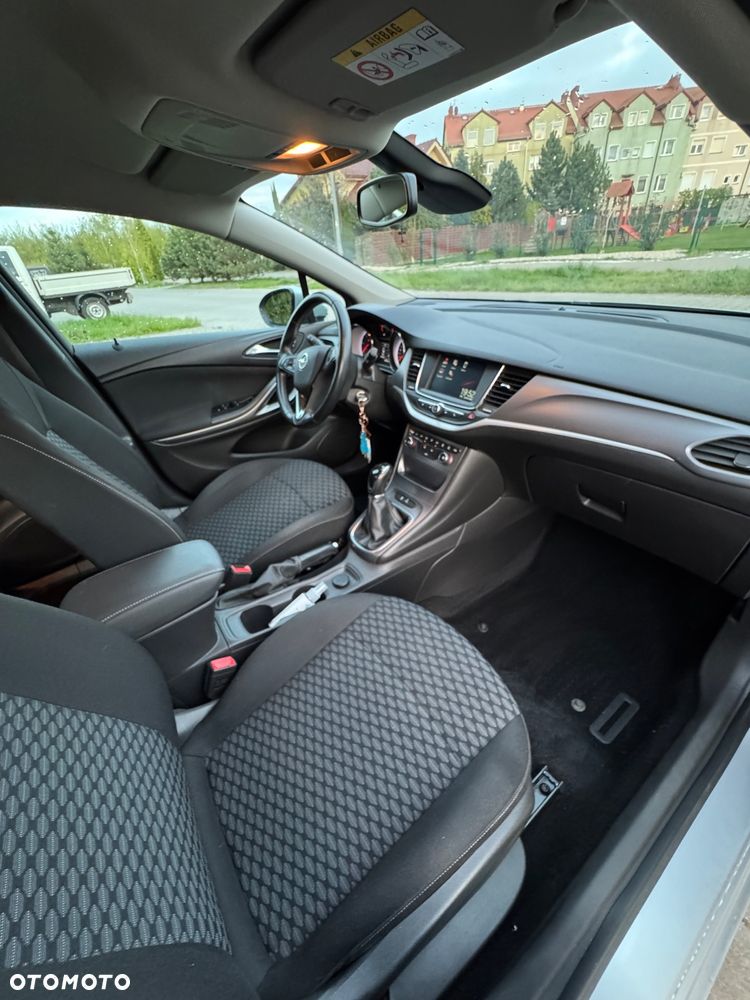 Opel Astra 1.6 CDTI Enjoy - 16