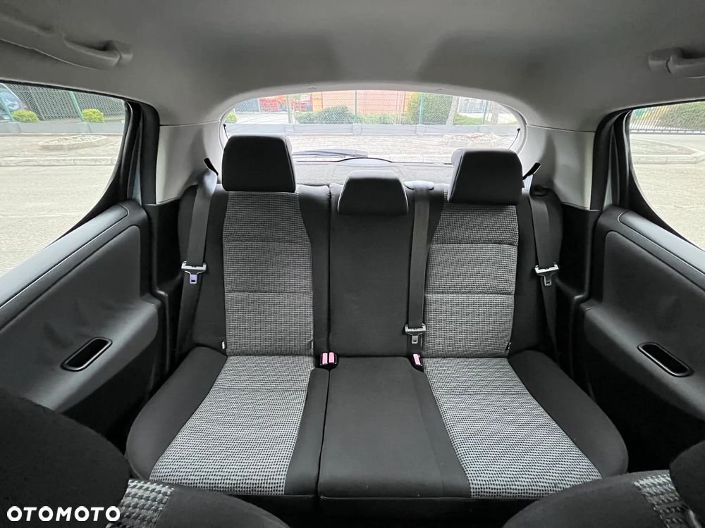 Peugeot 207 1.4 - 21