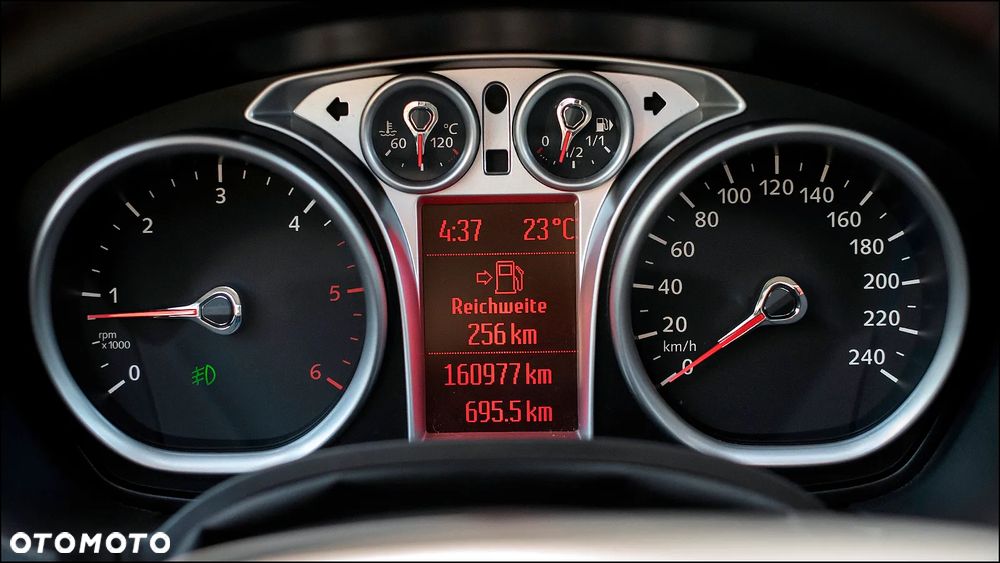 Ford Kuga - 21
