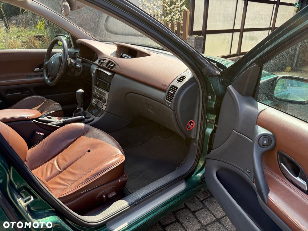 Renault Laguna Grandtour 1.8 Privilege - 17