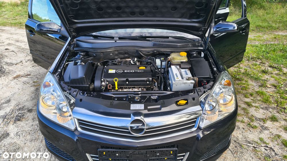 Opel Astra 1.6 Cosmo - 21