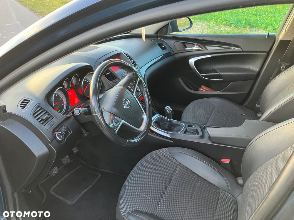 Opel Insignia 2.0 CDTI Cosmo - 11