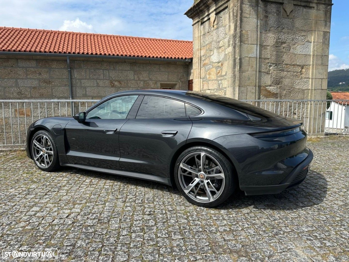Porsche Taycan bateria Performance Plus - 24