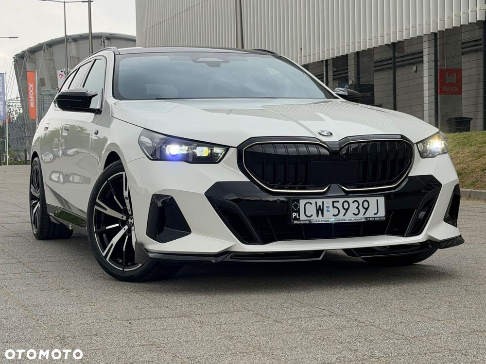 BMW Seria 5 520d xDrive - 1